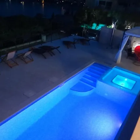 Helles Mit Balkon Und Meerblick Apartment